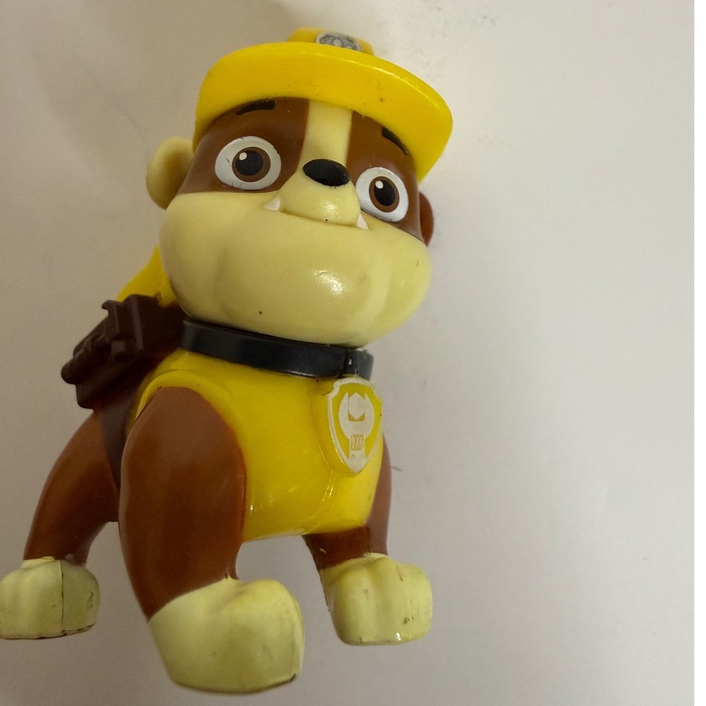 Paw Patrol Rubble Construction Bulldog Action Figure Yellow 20808UFT Spin Master
